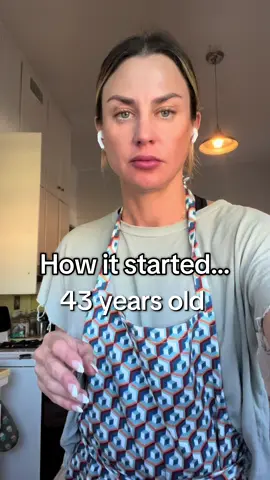 2 years ago I committed to becoming the best version of myself. Not the skinniest, but the healthiest. And I made it happened. It was not a straight shot and I’ve failed more times than I can count.  Life over 40 can be your best life with the right habits and lifestyle. It’s possible and worth striving for.  If you’re struggling and want a health coach who can help you get out of that rut, I’m here to help.  Email me at devinedwellingllc@gmail.com Let’s work 💪 #healthcoach #over40women #GlowUp #midlifewomen #over40wellness 