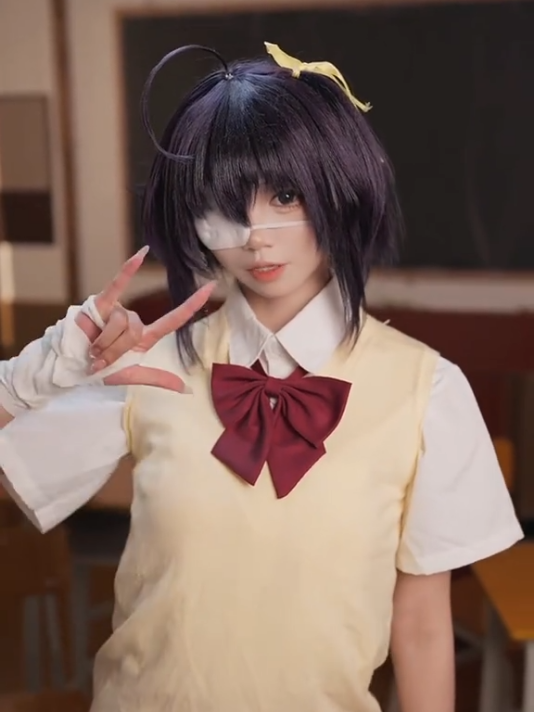 Đố minla có bao nhiêu trang phục trong vid? 🥰 #fuzan_me_cosplay #cosplay #rikka #fyp