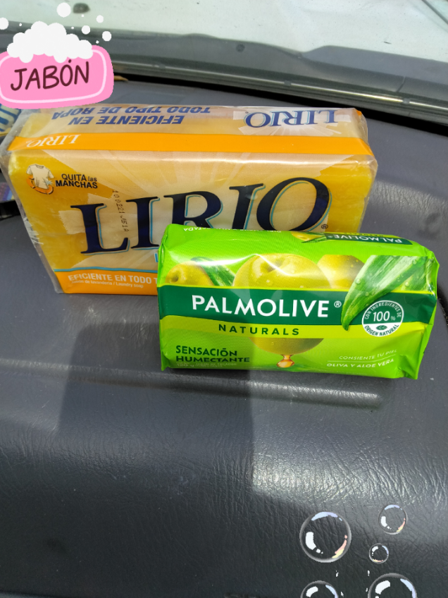 Me Encantan Estos Dos Olores. Uno Es Jabon De Lavanderia En Barra Llamado Lirio (Amarillo) y El Otro Es Jabon De Tocador Llamado Palmolive Naturals (Verde).  #lavandoamano #amano #limpiandoropa #limpiando #cleaning #water #clothes #cleantokasmr #cleantoks #cleantok101 #lavandoropa #lavandoropaencasa #handwashing #handwashingclothes #lirio #cleantok101 #lirioamarillo #espuma #jabondetocador #jabondelavanderia #fyp #fy #fypシ #fypシ゚viral #fyppppppppppppppppppppppp #fyppp #viral #viralvideo #virall #viraltiktok 