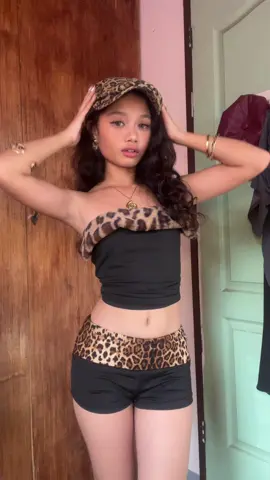 wdym cute?? I look MAJOR 😮‍💨 #fyp #grwm #fashion #fitcheck #fitideas #fitreco #foryoupage #hot #leopard 