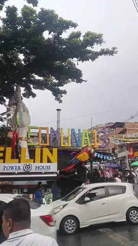 #videoviral #comuna13  Medellín una chimba ❤️✨