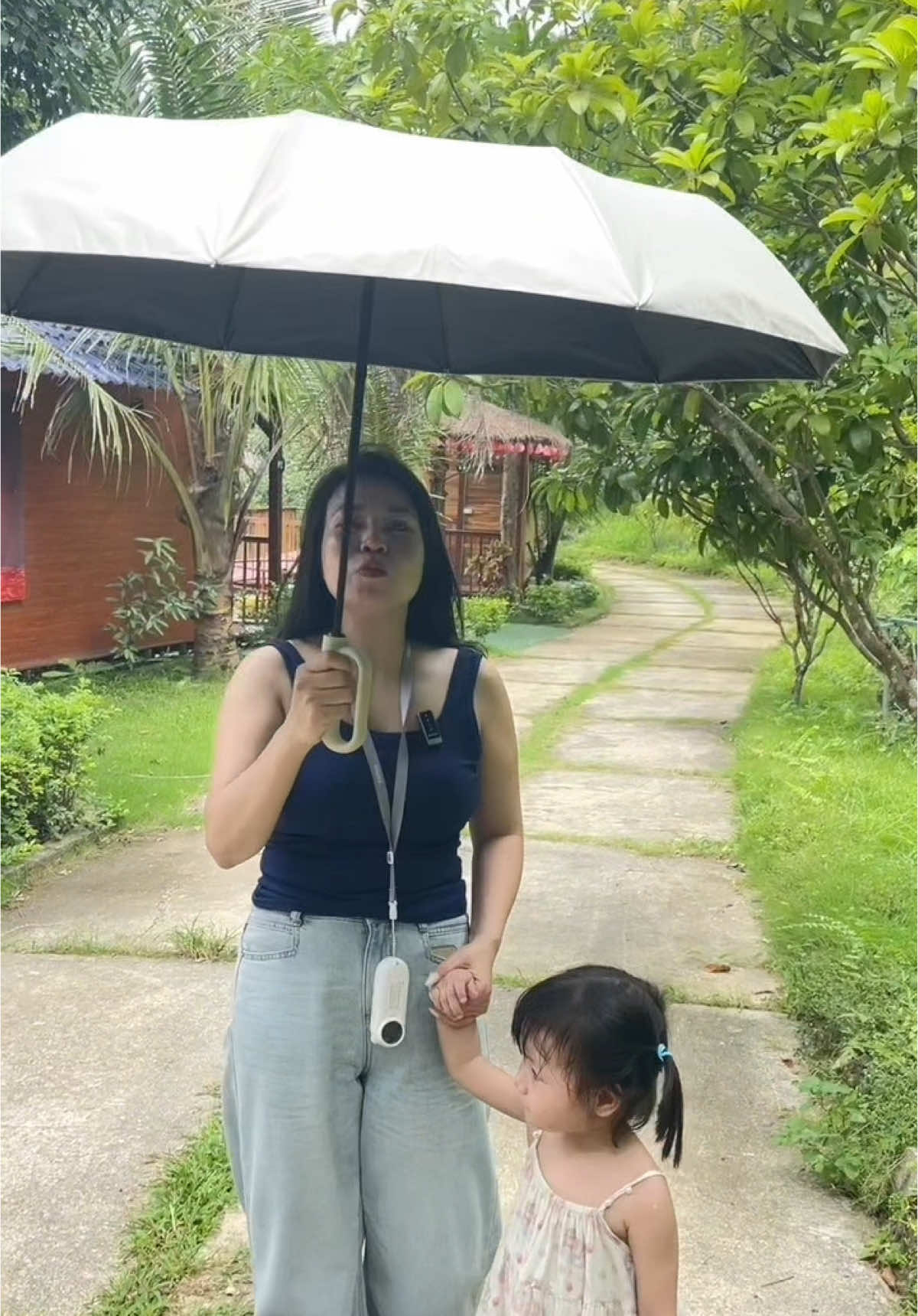 Cân hết nắng mưa tia UV chỉ với 1 chiếc Ô gấp gọn tự động #ochenang #ochemua #ogapgontudong #hahienhoa1 #xuhuong 