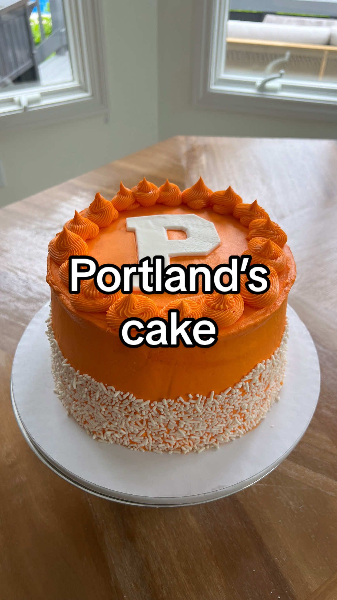 This one hit different 🩵 we didn’t know you, Portland, but we think of you now and know how much your family loves you ✨ #cake #cakes #cakedecorating #cakeart #caketok #cakevideo #teenbaker #cakedecorator #caketiktok #buttercream #p #portland #infantloss #infantlossawareness #bake #baker #baketok #bakersoftiktok 