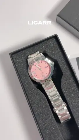 สวยแกรมฝุดดด #icarrwatch #licarrmenswatch #licarrwaterproofwatch #jamtangan #womenwatch #นาฬิกา #นาฬิกาข้อมือ #นาฬิกาข้อมือผู้หญิง #OOTD #แต่งตัว #unboxing #fyp 