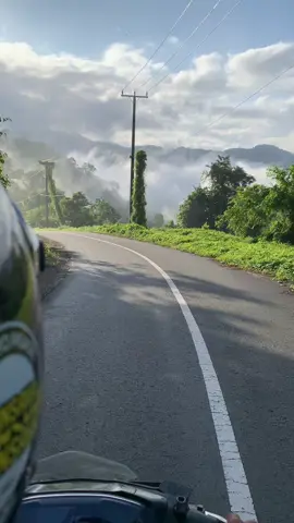 #aestheticvideos #aerox155 #jalanjalan #pegunungan #fyp 