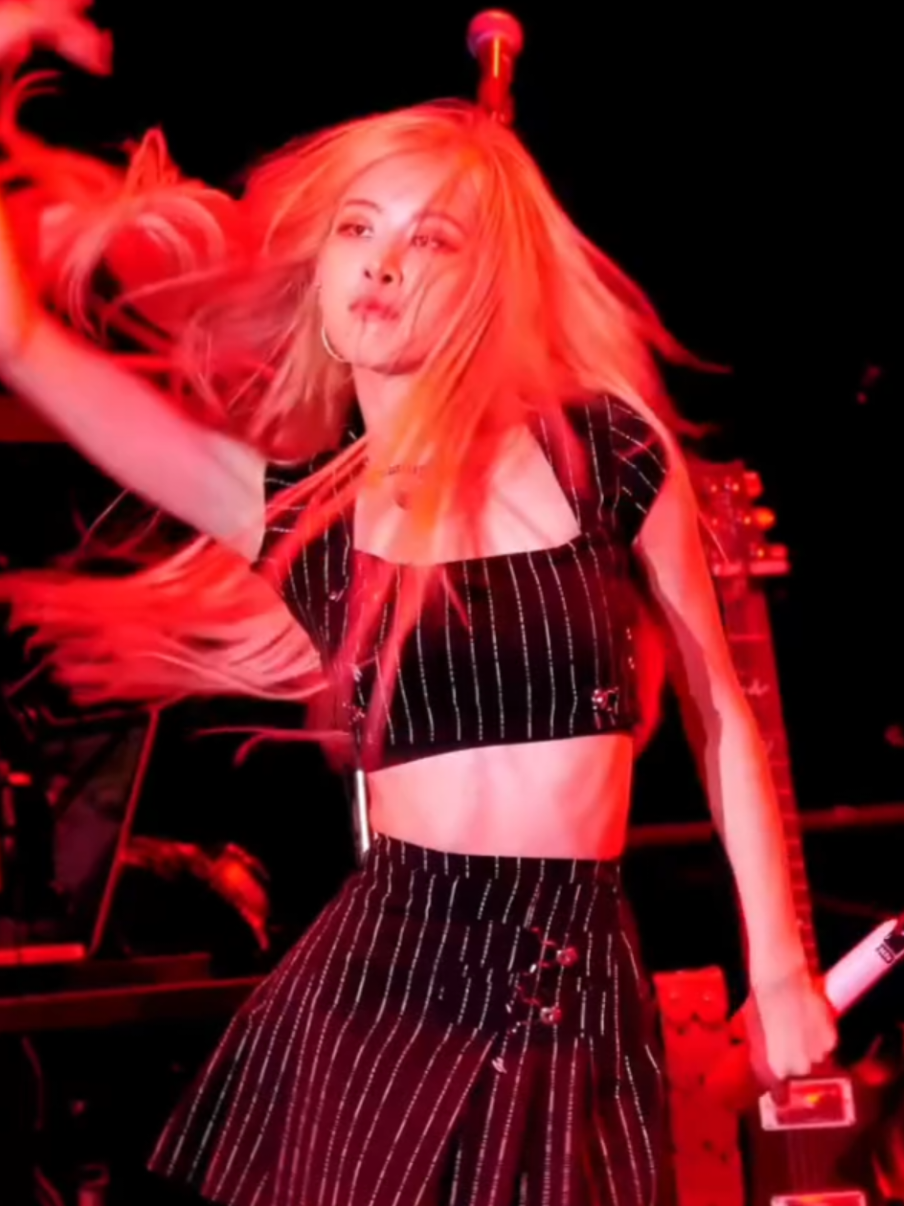 the hair prime #rose>>> #blackpink #kpop #hair 