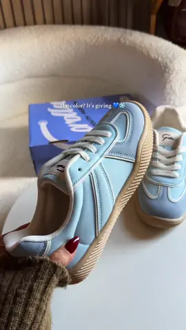 Another low top shoes from #corolla #lowtopshoes #shoes #corollashoes 