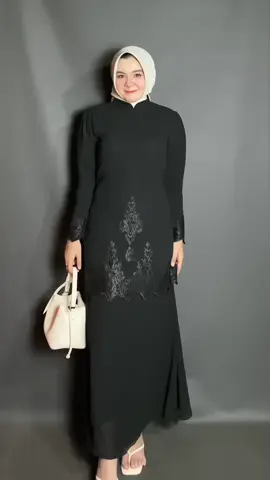 Nemu baju kurung malaya secantik ini😍 . . . . . . .#bajukurungmalaysia  #rekomendasioutfit  #bajukondangan 