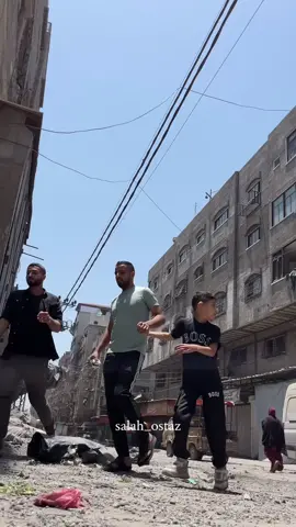 Momento exato de um ataque … #guerra #iran🇮🇷 #israel🇮🇱 #bomba #ataque