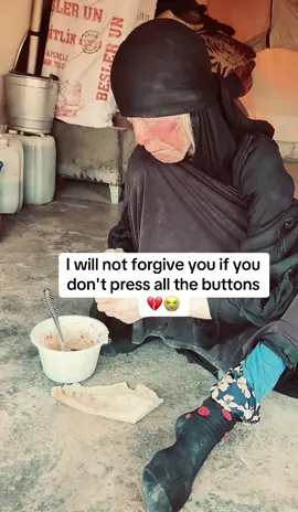 Beautiful people save people please  Help my mother now  Share share comment  #freepalestine #freepalestine🇵🇸❤️ 