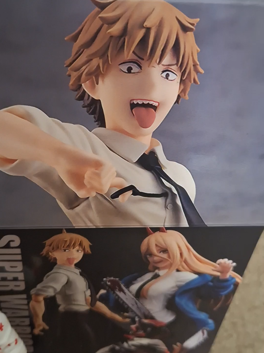 3rd post tonight, i couldnt keep this in the drafts. he looks like Justin Beiber like genuinely. I got him from a convention and I felt a little pressured by this one guy to buy this mystery box for $20, but i could tell the loser selling it to me wasn't actually an anime fan like everyone else there, if that makes any sense. he literally looked like a scalper what did i expect. what did I even expect of course i got a fucking bootleg. what do I do with him hes so ugly #csm #chainsawman #anime #figure #bootleg #fyp #fypシ 