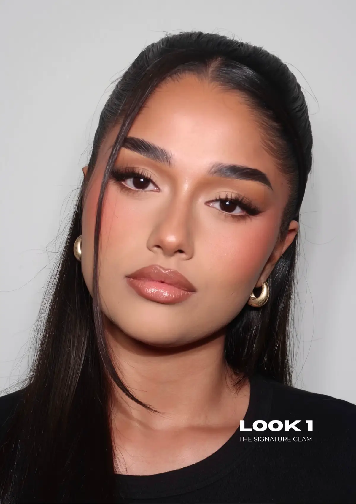 The wait is over .. 2 days until you can learn how I create my iconic signature glam 🎓 Waitlist is still open & linked in my bio!  #softglam #flawlessbase #makeuptutorial #howtomakeup #browneyeshadow #blushybase #bronzedglam 