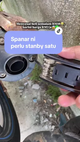 Dah boleh grab sekarang geng 👇🏻😱 #MultiToolMotor   #AlatSerbaguna   #ToolWajibRider   #ToolMotorMurah   #ToolSetMotor   #ToolKecemasan   #MotorToolKit   #ToolMiniPadu   #AlatMotorLengkap   #ToolCompact   #BawakToolWajib   #ToolTepiJalan   #ToolBoxMotor   #RiderWajibAda   #ToolRiderTerbaik