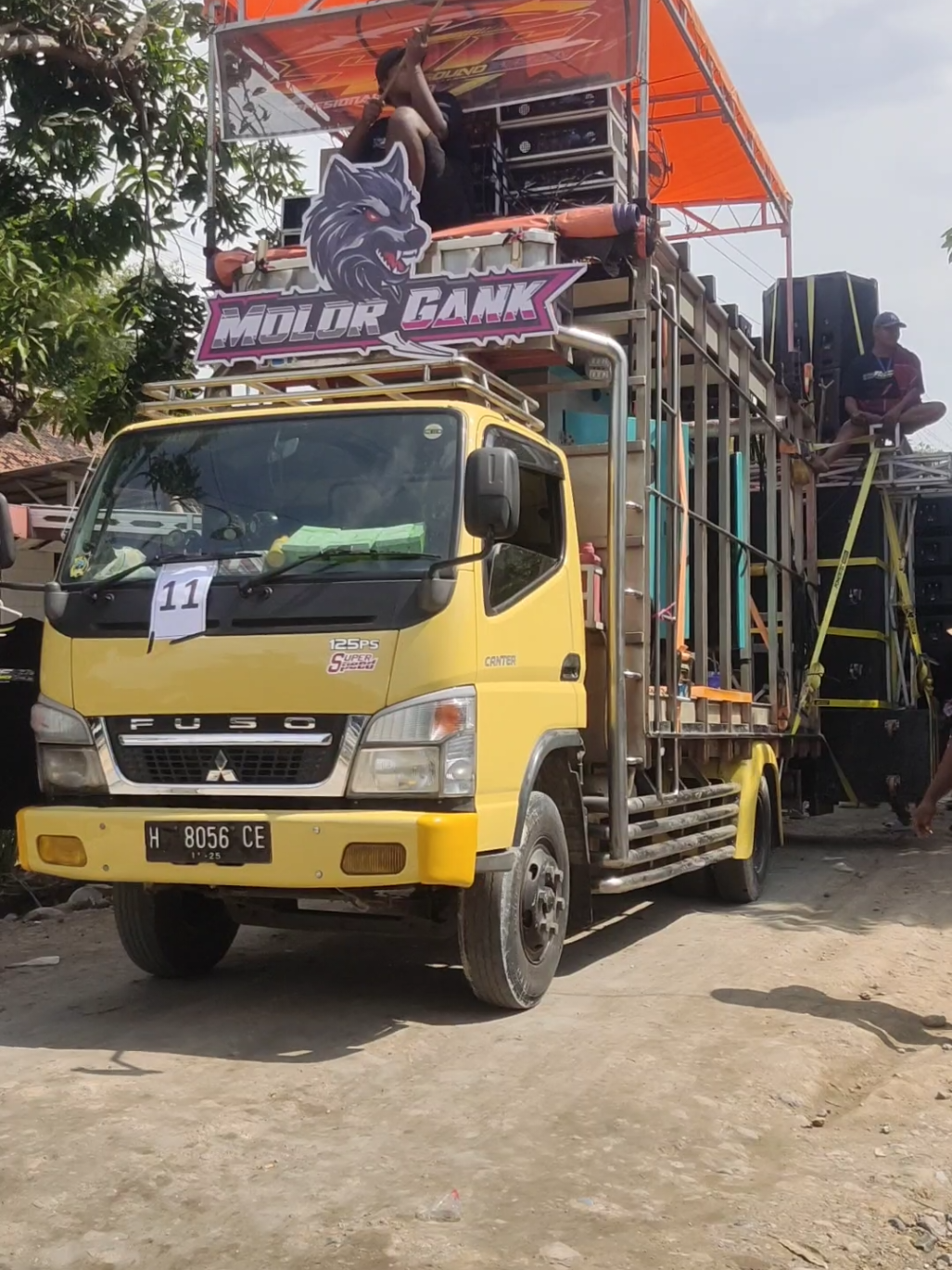 Karnaval Klayusiwalan Batangan Pati @sjfaudio_official @teameagle_official 