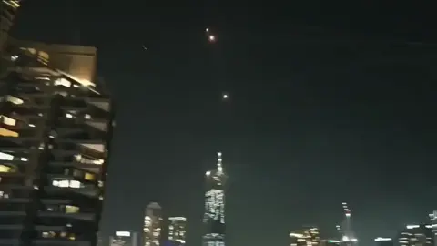 شاهد مراوغة صاروخ ايرaني لدفاغات اسرaيلية😂😂 أجمل مباراة بالعالم وأجمل تعلييق ومشاهد ممتعة🥱😂
