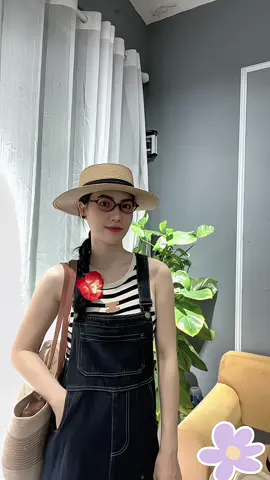 Chỉ cần nắng gió và 1 chiếc mũ cói. Đã có 1 chuyến đi trọn vẹn #xuhuong #mucoi #mucoidibien #phukienthoitrang 