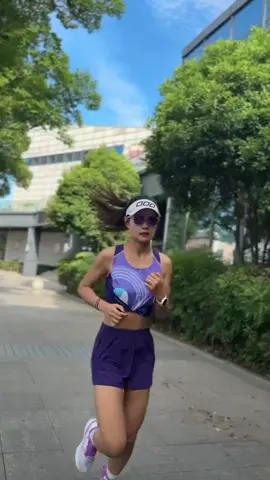 #chaybo #thoitrangchaybo #aochaybo #quanchaybo #giaychaybo #xuhuong #dongluctapluyen #kyluatbanthan 