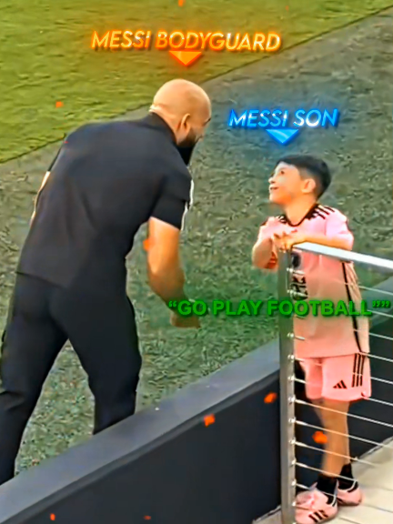 Messi bodyguard playing football 🤯🥶 #moments #soccertiktok #messi #viraltiktok 