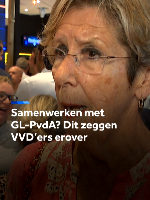 VVD-leider Dilan Yesilgöz sluit een nieuw kabinet met de PVV uit. Ook samenwerken met GroenLinks-PvdA ziet ze niet zitten, vertelde ze op het verkiezingscongres van haar partij.   Yesilgöz uit harde taal richting de nieuwe linkse fusiepartij. Wat vinden andere VVD-leden en -prominenten daarvan? Zien zij het wél zitten na de verkiezingen eventueel een kabinet te vormen met GroenLinks-PvdA?   #politiek #verkiezingen #regering #kabinet #campagne #VVD #GroenLinksPvdA #PVV #nieuws