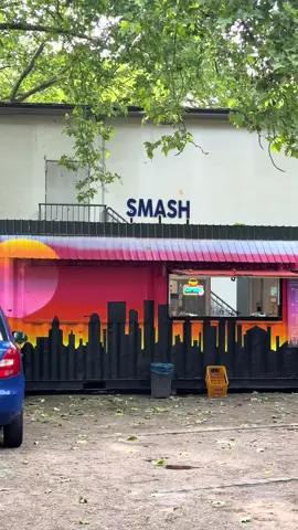 Bock auf richtig leckere Smash Burger ?🤩🍔❤️ dann müsst ihr zu @SMASH Food Duisburg 🫶🏽 ihr werdet es dort lieben🤗 #smashburger #smash #burger #nrw #duisburg #foodtruck #halalfood #duisburg #nrwfoodspots #f #fyp #fürdich 