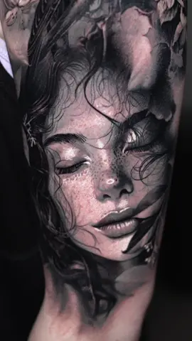 One of my favorite so far! Black and grey female portriat 🖤 To my people in the U.S. ! If you're ready to level up with a bold, custom tattoo that'll stand the test of time, l'd love to hear what you have in mind. Tap the link in my bio to fill out the booking form and let's make something unforgettable. November apt open! Spots are limited... don't wait.