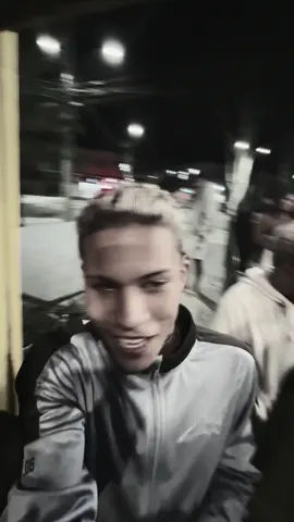 a mãe de vocês aí 🤣