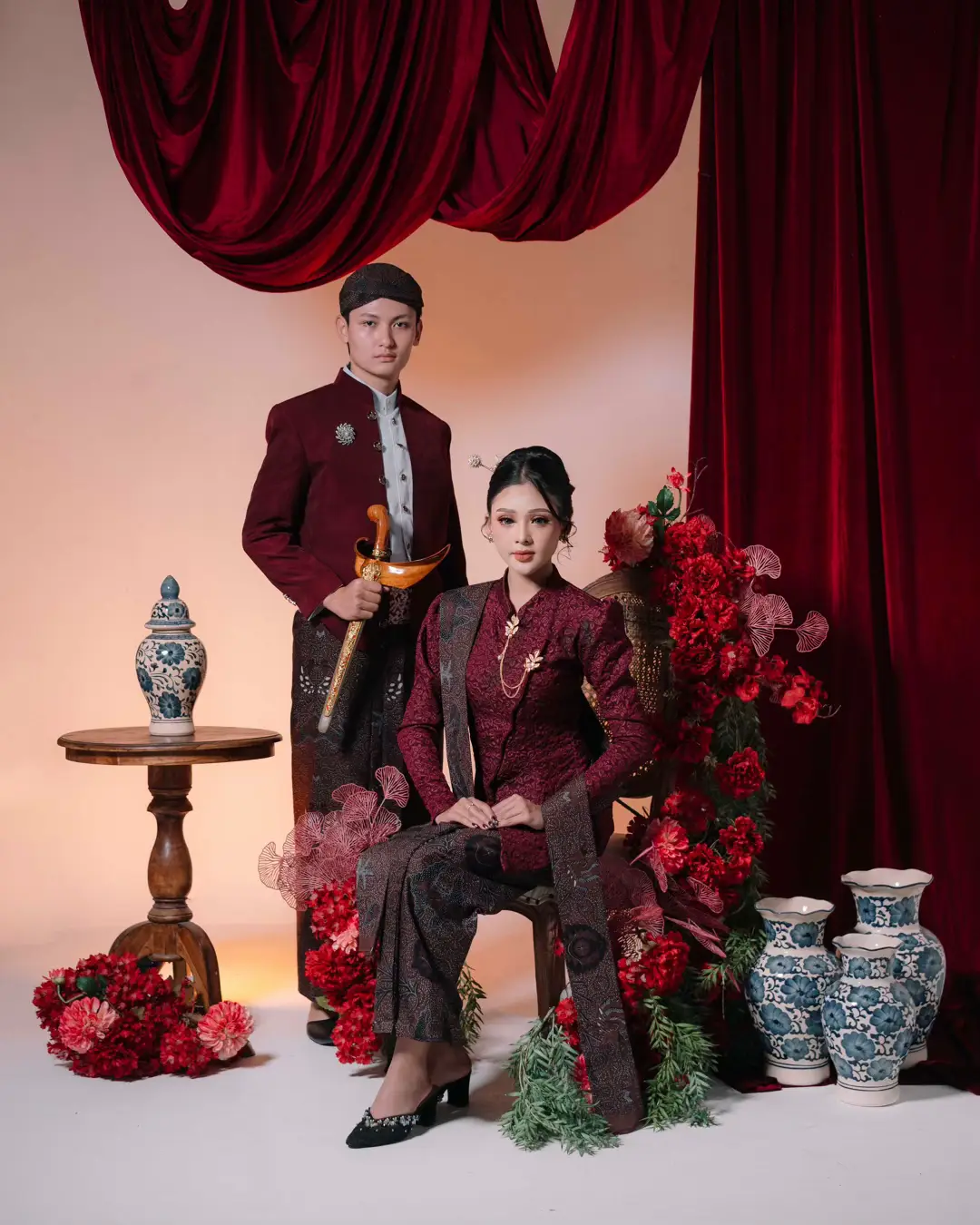 #preweddingideas #preweddingphotography #preweddingadatjawa #preweddingshoot #prewedding #fyp #jawa #preweddingindoor 