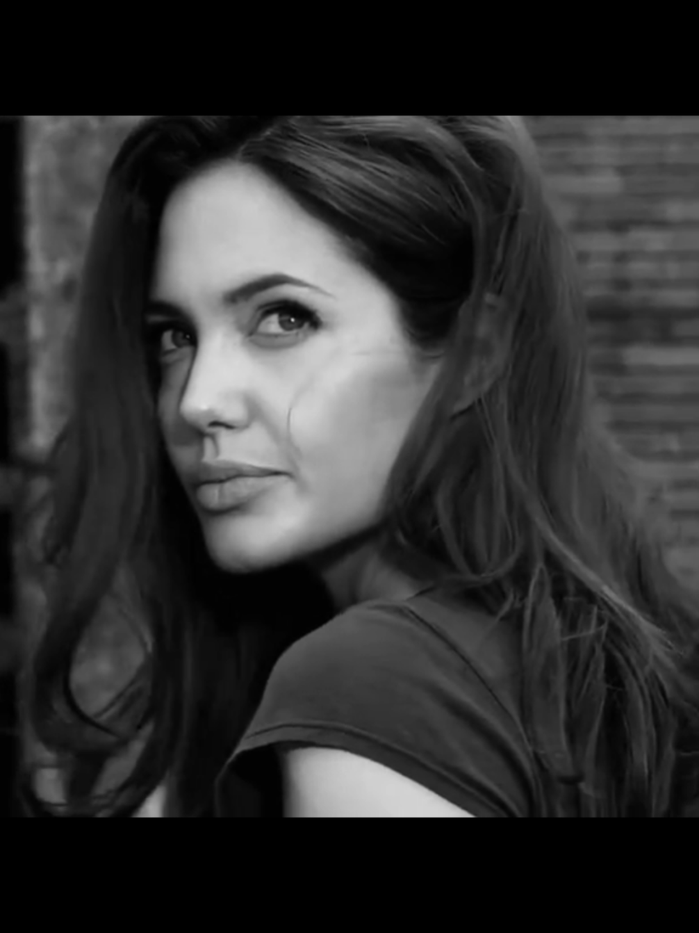 #angelinajolie #misterandmississmith #mrandmssmith #mrmssmith #edit #mssmith #actress #vibe #vibes #анджелинаджоли #мистеримиссиссмит #миссиссмит #эдит #вайб #описывающийменя #фильм #актер #актриса 