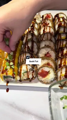 Für Yummyzöse Kombis und leckere Saucen Rezepte, schau dir mein Sushi Ebook an! Link in meiner Bio. Oder auf www.lanatomakin.de 😍🍣 Eigenwerbung  #sushi #sushilover #tutorial #FoodLover #EasyRecipe #lanatomakin 