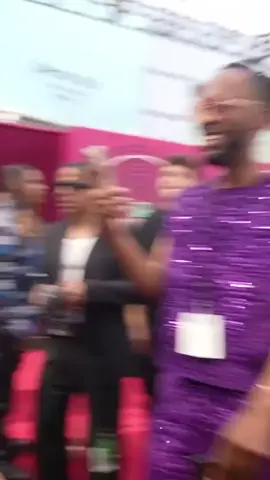 THE LEGEND HIMSELF!!! ✨✨ • • #kai #kirk #tylil #druski #kevinhart #betawards #bet #viral #trending #clips #live