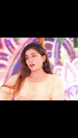 💔🥀 #sadsongs #foryou #foryoupage #viralsong #viraltiktok #1millionviews #flypシ #komalakhtar #trendingsong #unfrezzmyaccount 