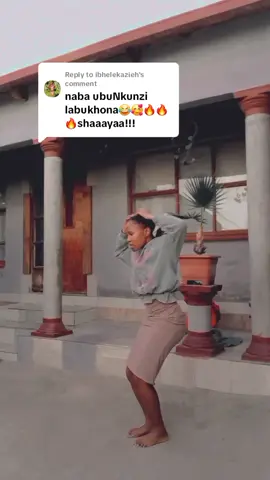 Replying to @ibhelekaziehphawulan mgebhande lam nibon ukuth angek ngkhale yin 😭 😃 