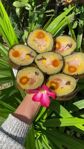 Hãy là phiên bản tốt nhất của chính mình #banhtetuthoang #hanhtrinhxaykenh #tapxaykenh #banhtruyenthong #banhtetlongxuyen #longxuyen #angiang #banhtet #banhtettrungmuoi 