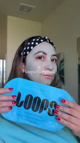 @LoopsBeauty FACE MASKS> - This blue one is their dark spot mask. This mask brightens & tones ✨🧖🏼‍♀️ - I’m just a girl 🧖🏼‍♀️💙🖤🩵🧴#creatorsearchinsights 