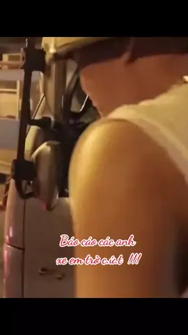 Rất thẳng thắng và ko lòng vòng . Thế mà ông phóng viên vẫn nhịn được cười ..😂😂😂😍