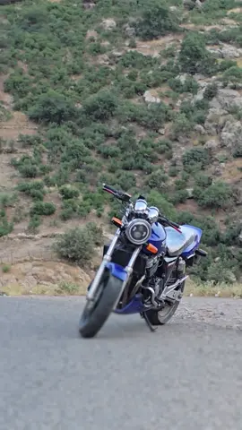 #cb400 #💙✈️ #شعب_الصيني_ماله_حل😂😂 #motorcycle #acc #hawler_slemani_dhok_karkuk_hallabja #akre #denarta #kurdistan #rival 