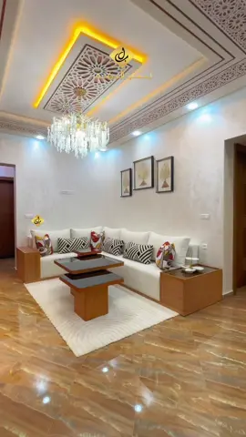 صالون عصري مزيج مثالي بين الألوان الجريئة والتصاميم المريحة  . . . . . . . . يشرفنا تقديم خدمات التصميم الداخلي والديكور، ملتزمون بتحقيق أعلى معايير الجودة وتقديم تصاميم متفردة لتلبية تطلعات عملائنا، بكل فخر وسرور❤️ . . ‏‎‏  . ‏‎‏‎للمزيد من المعلومات المرجوا الاتصال على الرقم التالي   0609-208680 ‏‎‏Information 💻 ‏‎‏✅Facebook : lamasat _el_bakri ‏‎‏✅Instagram : lamasat el bakri  ‏‎‏✅Youtube : lamasat el bakri  ‏‎‏✅Gmail : lamasatelbakri@gmail.com . . . . . . . . . . ‏‎‏‎#ديكورات_داخليه #أثاث #مودرن #تصميم_داخلي #واجهات #ديكورات #ارضيات_خشبية #كلاسيك #ديكوراتي #رخام #غرف_نوم #مفروشات 