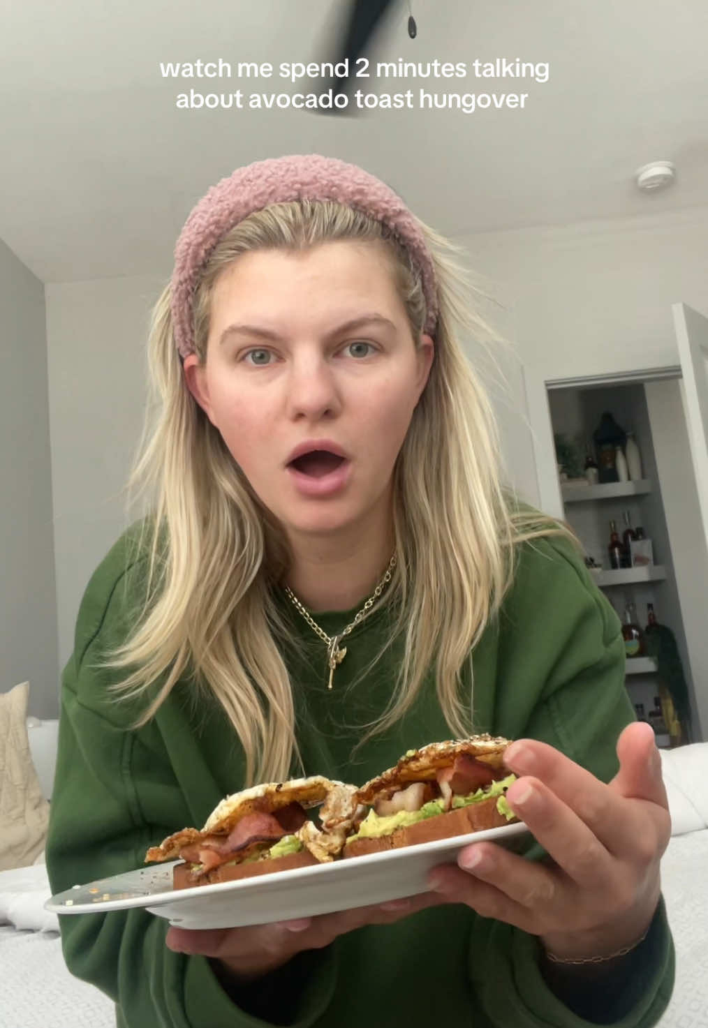 I cut out myself chewing ur welcome #avocadotoast #hangovercure #hangovervlog 