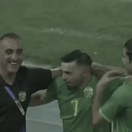 لا يسمع الجار🤣#مبروك الفوز#متصدر_لاتكلمني #نادي_الشرطة #نادينا #تيم_العازفين🎶💚 #دوري_نجوم_العراق #دوري_نجوم_الشرطة #درفن⚜️ #fyp #viral #قيثارتي #نادي_الزوراء #تصميمي 