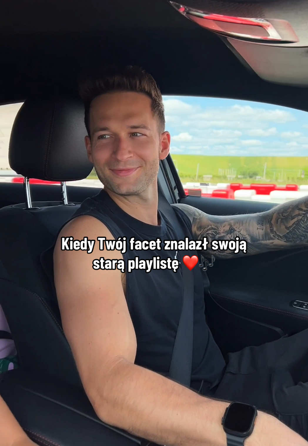 Kiedy Twój facet znalazł swoją starą playlistę ❤️🎶