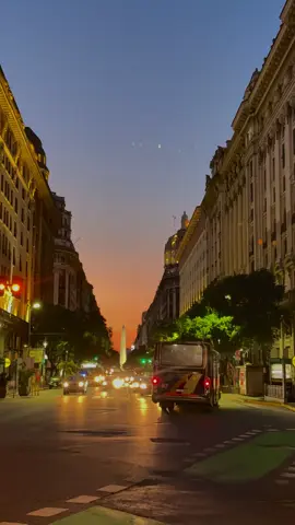 Un poco de Buenos Aires ✨🇦🇷 #buenosaires #obeliscobuenosaires #obelisco #cerati #laciudadelafuria #argentina #rocknacional 