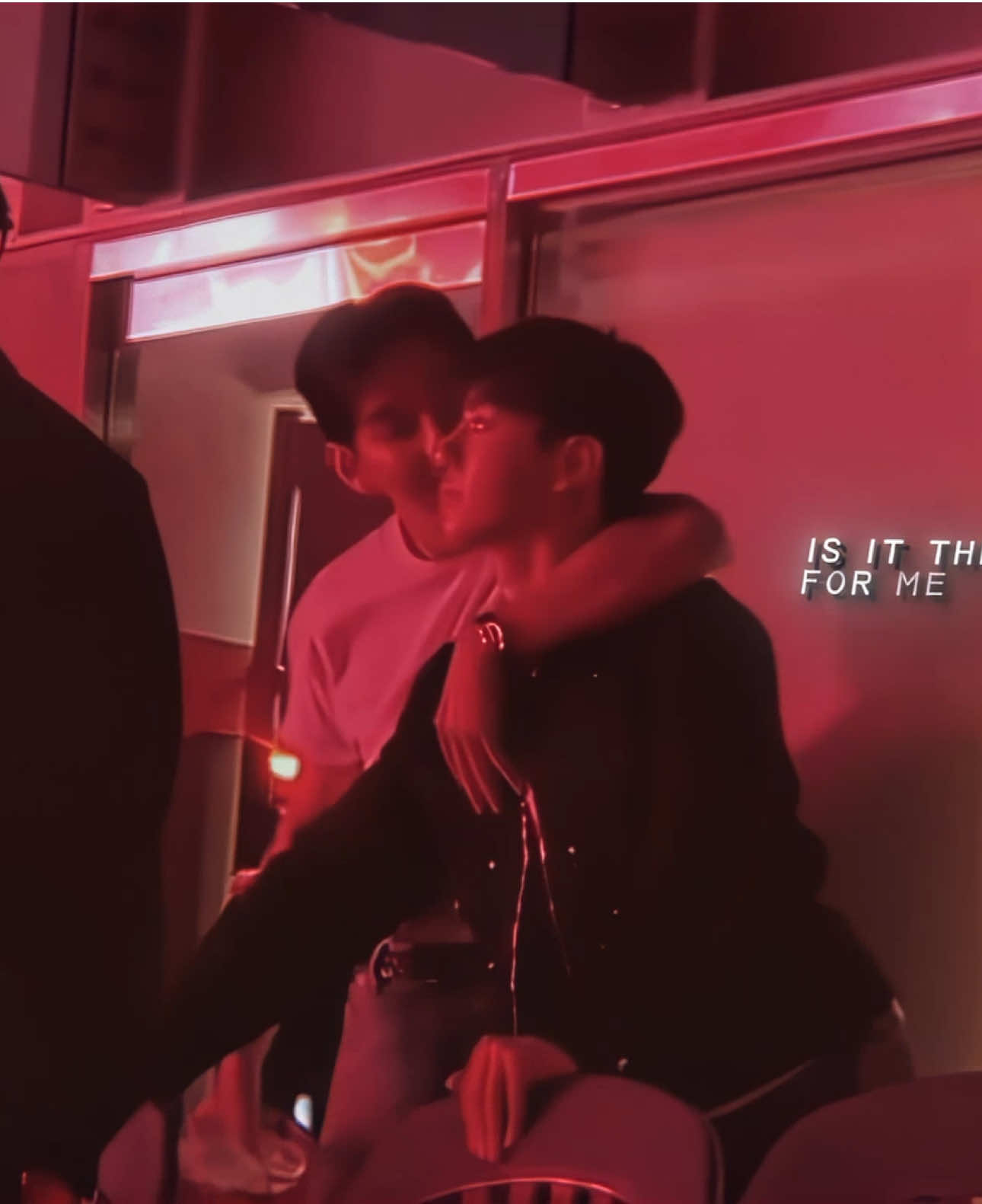 they're so cute #taekook ac: _1aud1os 