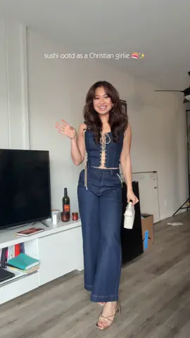 Saved & Styled! 💌 a 2 piece set just does it every time! feeling classy & GROWN💁🏻‍♀️ bag link in my LTK & heels link in my @Nordstrom style board🥹 #modeststyle #christiantok #fashioncreator #christianstyle #summerstyle 
