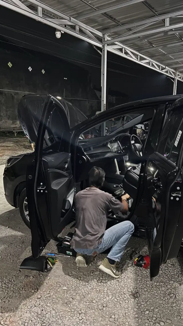 🥵#wongliongertiopo #kesanakesini #wirawiri #rentalmobilsoloraya #inovareborn 