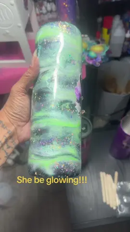 #fyp #tumblersoftiktok #tumblers #tumblercreations #creator #tumblermaker #tumblerartist #peacelovetumblers #mentalhealthmatters ##tumblerlife #GlowUp 
