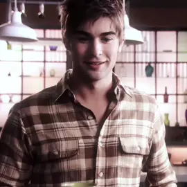 i think i forgot how to edit.  #gossipgirl #natearchibald #natearchibaldedit #gossipgirlhere #gossipgirledit #chacecrawford #viral #fyp #foryou #turnheads 