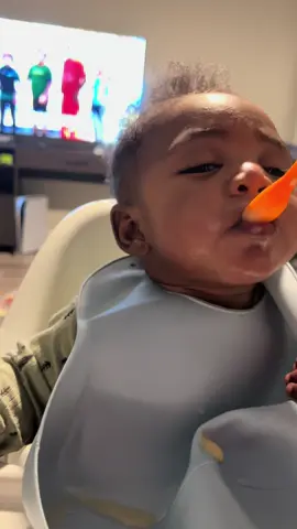 Gone off that baby food. 🤣 #fyp #viral #trending #baby #babyboy #babyfood #sleepybaby 