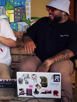 #Radio #Café #podcast #aventura 