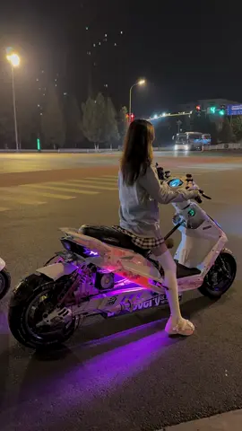 Gơn phố trung quốc#xedo #trungquoc #xh 