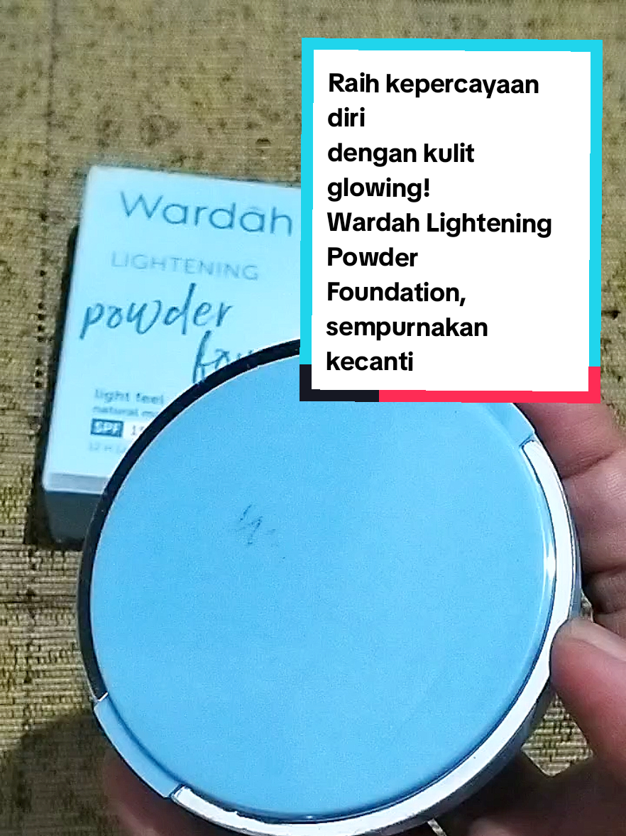 bedak Wardah bedak lightening bedak padat bedak powder foundation bedak matte  #bedak #bedakviral #bedakpadat #wardah #skincare #laylatul354 